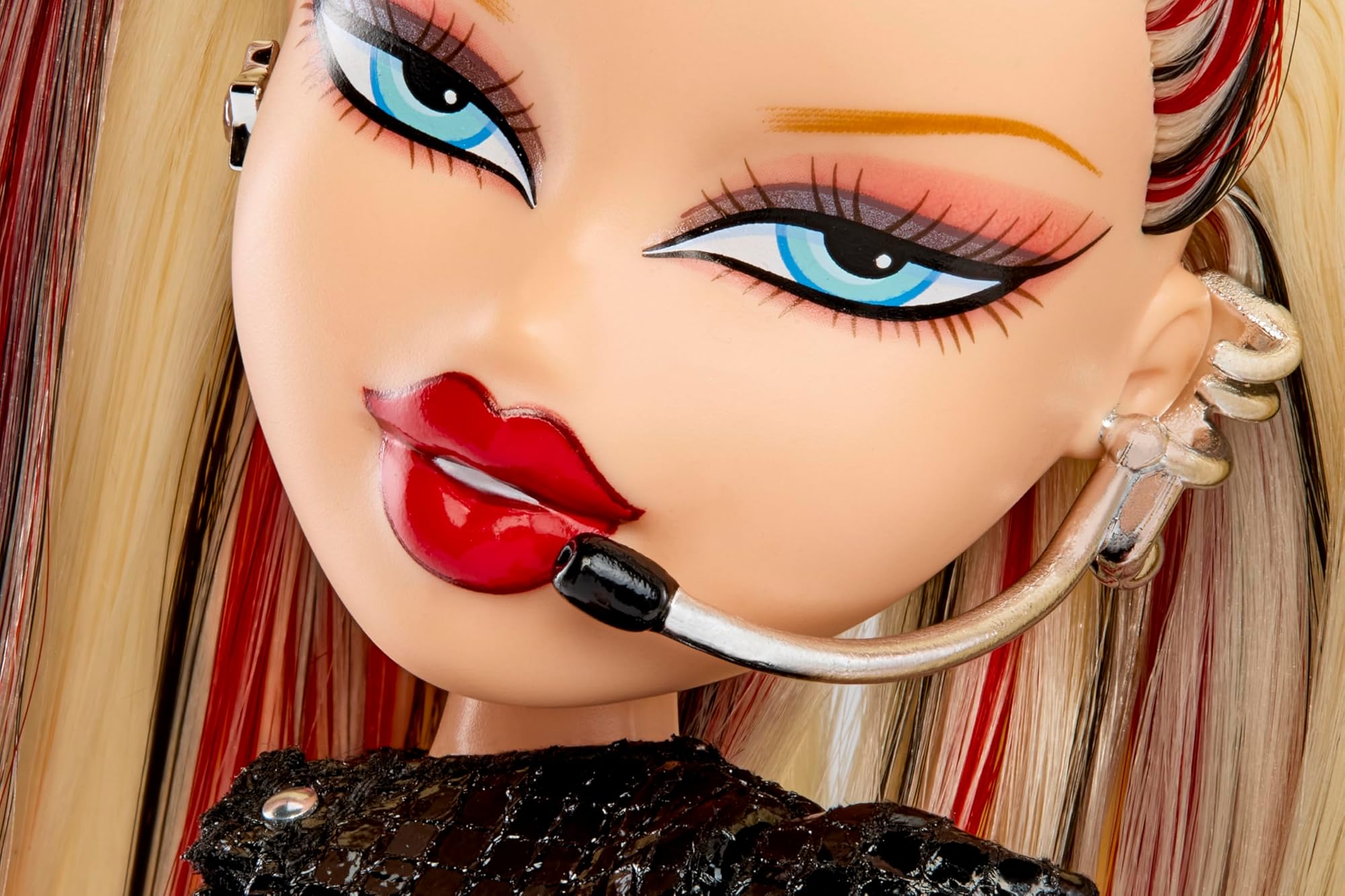 Модная кукла Хлоя Bratz Pop Starz  - фото 4